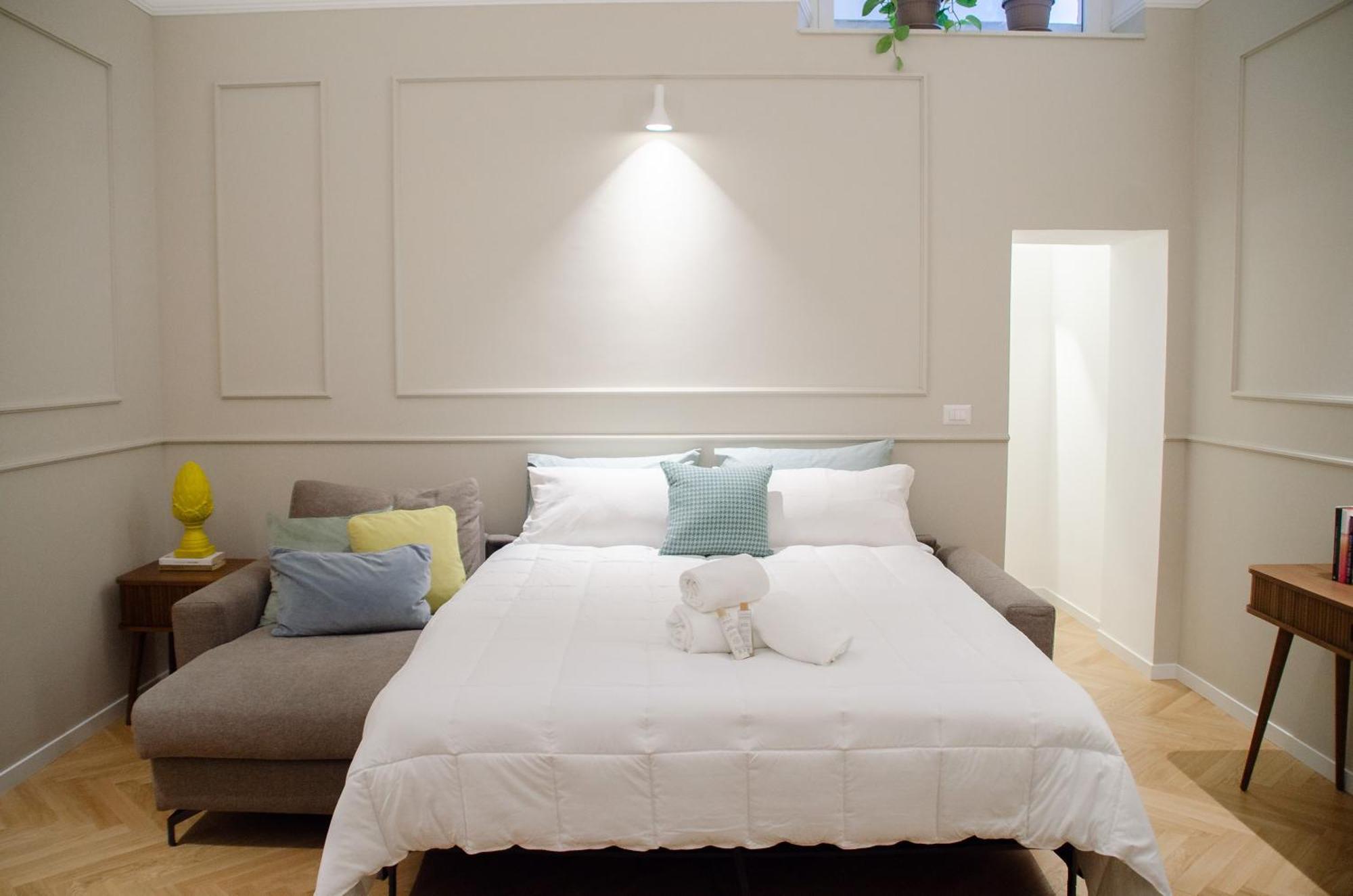Apulialux - San Lorenzo Luxury Apartment Con Jacuzzi In Centro Brindisi Exterior foto